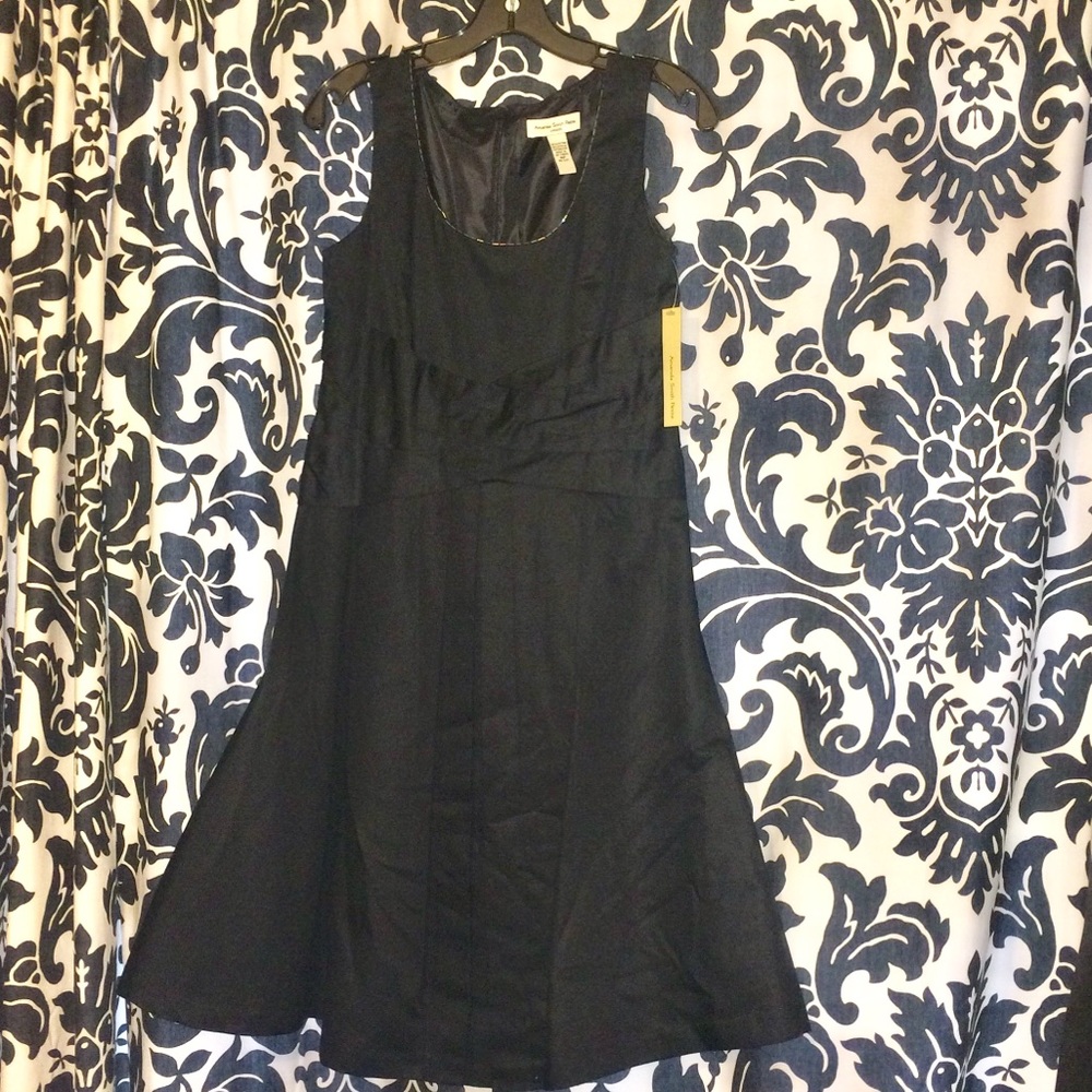 NWT Amanda Smith Dress With Beaded Trim